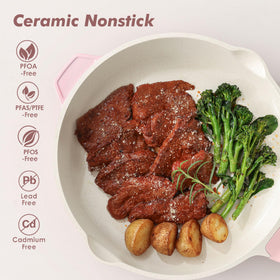 SENSARTE ceramic surface enables smooth, easy release for delicate foods