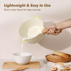 SENSARTE die-cast aluminum base heats quickly and distributes heat evenly.
