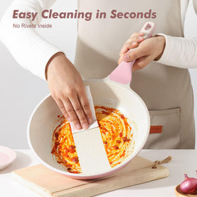 SENSARTE eggs slide off the smooth surface with minimal oil.