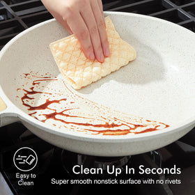 SENSARTE ergonomic woodgrain handle stays cool during cooking