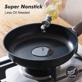 SENSARTE compact 8-inch pan fits small kitchens and apartments.