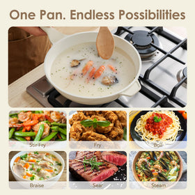 Oil-locking bottom concentrates heat for searing on SENSARTE wok.