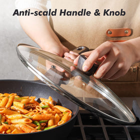 SENSARTE smooth nonstick surface lets eggs slide off with little oil.