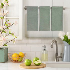 Serafina Home oversized kitchen towel ideal for drying dishes and hands.