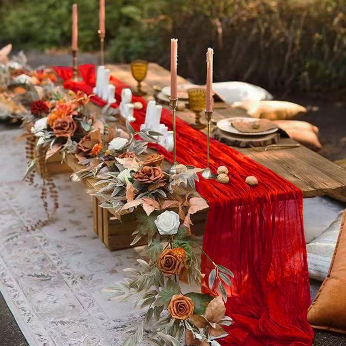 Seveups versatile decor idea for Christmas and Thanksgiving tables