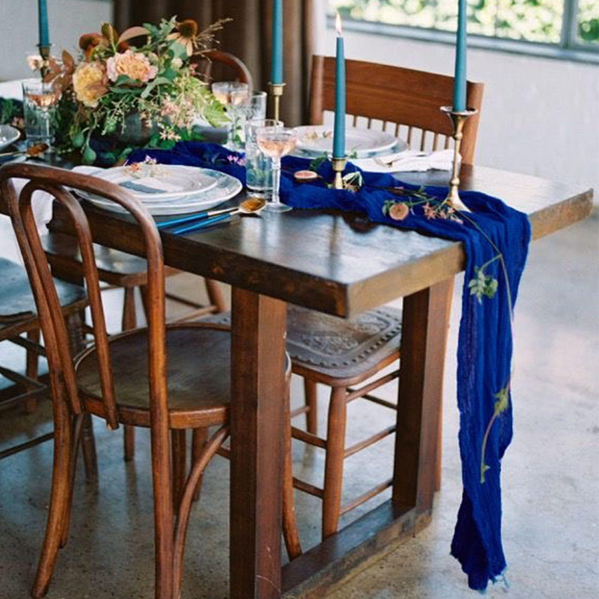 Seveups royal blue table runner close-up shows wrinkled gauze texture for an elegant look.
