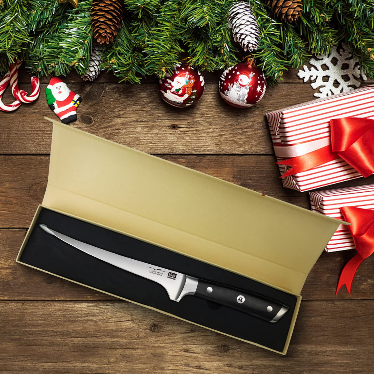SHAN ZU full-tang handle demonstrates strength and balance in kitchen tasks.
