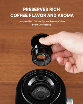 SHARDOR 2.0 grinder dispensing action highlighting hands-free grinding
