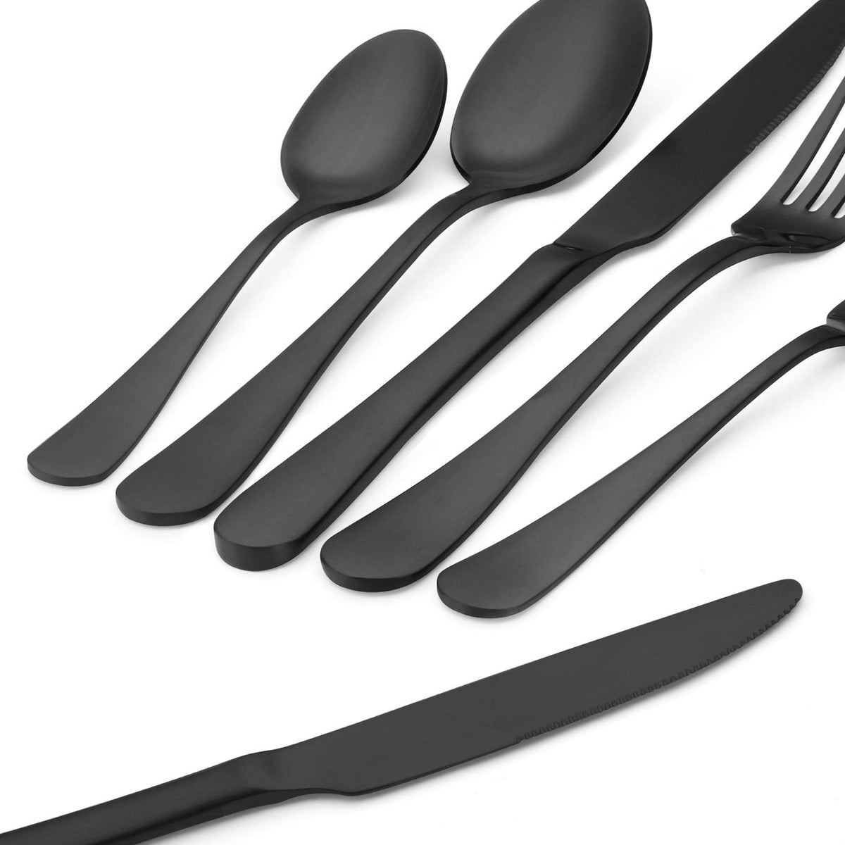 ShareCook satin finish close-up showcases smooth lines and modern shine.