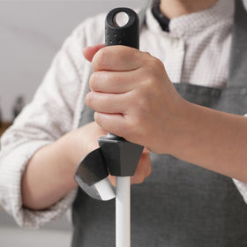 Sharpeak ceramic honing rod provides rust-free, odorless blade maintenance.