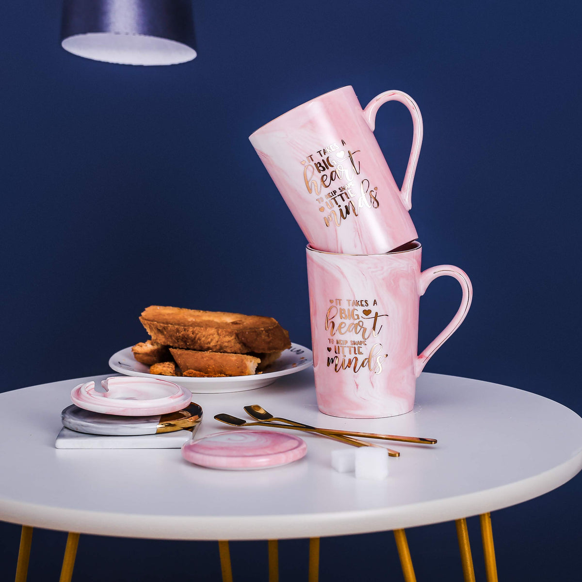ShinnyWis dishwasher-safe glaze ensures easy cleaning after use.