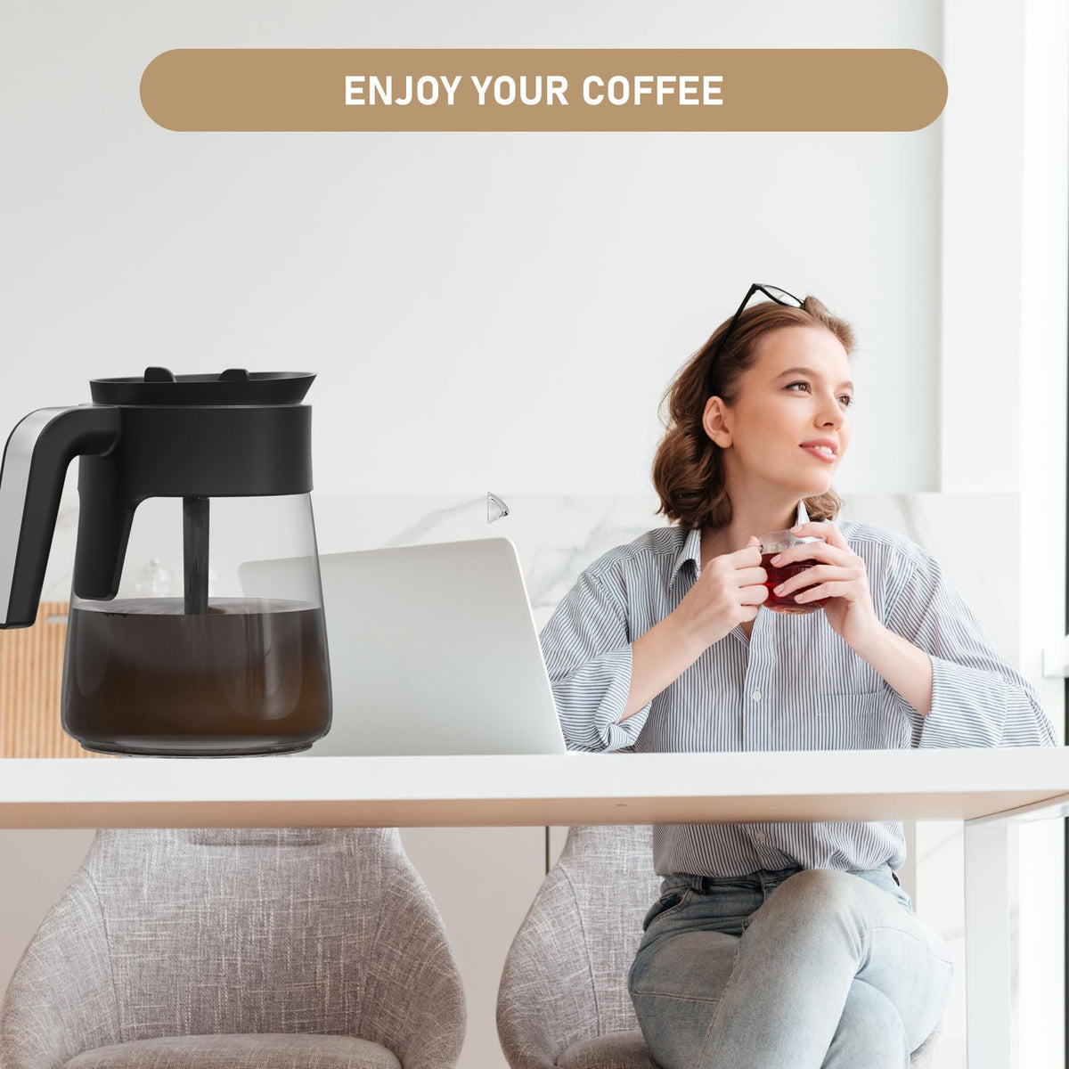 Shonshon 12-cup capacity carafe ready for guests.