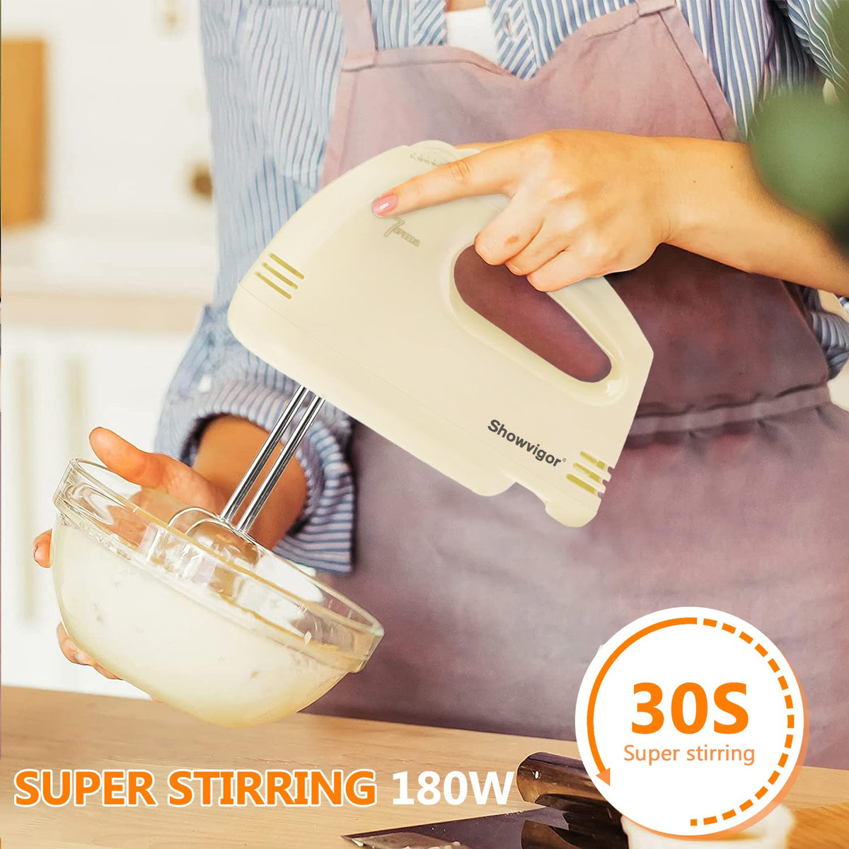 Two dough hooks knead dough smoothly with Showvigor mixer