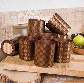 SHSH Trade Group 9oz Easter Bread Paper Mold in brown design with easy release
