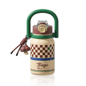 Sidagar 32 oz bottle with straw and handle in cream yellow for easy hydration