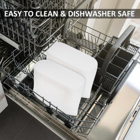 SiliSea easy-fill one-hand zip feature for quick closing.