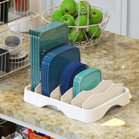 Simple Houseware BPA-free material offers a safe, durable kitchen storage option.