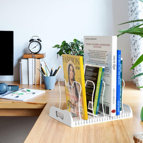 Simple Houseware cutting board rack keeps boards flat and accessible.
