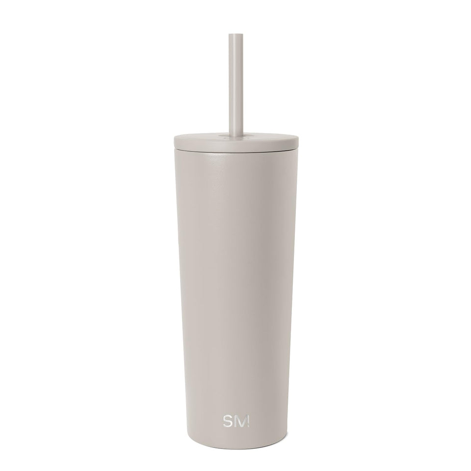 Simple Modern Classic tumbler front view keeps drinks at the right temperature on the go.