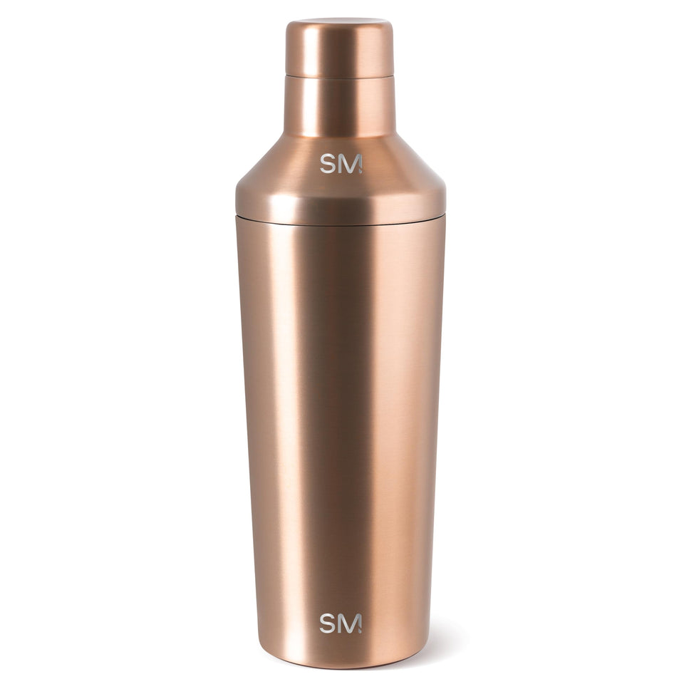 Simple Modern cocktail shaker 20oz with double-wall insulation keeps drinks cold for hours.