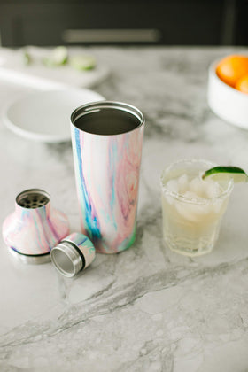 Simple Modern 20oz capacity shaker ready for cocktails or mocktails