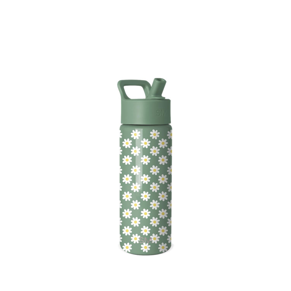 Simple Modern Summit bottle with straw lid showing leakproof feature