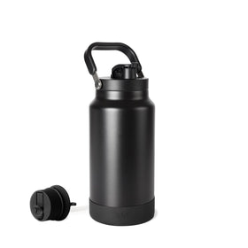 Simple Modern Trek Pivot bottle with handle, showcasing easy carry for daily workouts.