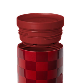 Simple Modern Voyager double-wall insulation keeps hot or cold drinks for hours.