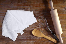 Simpli-Magic Flour Sack Towel absorbs moisture for quick, lint-free dish drying.