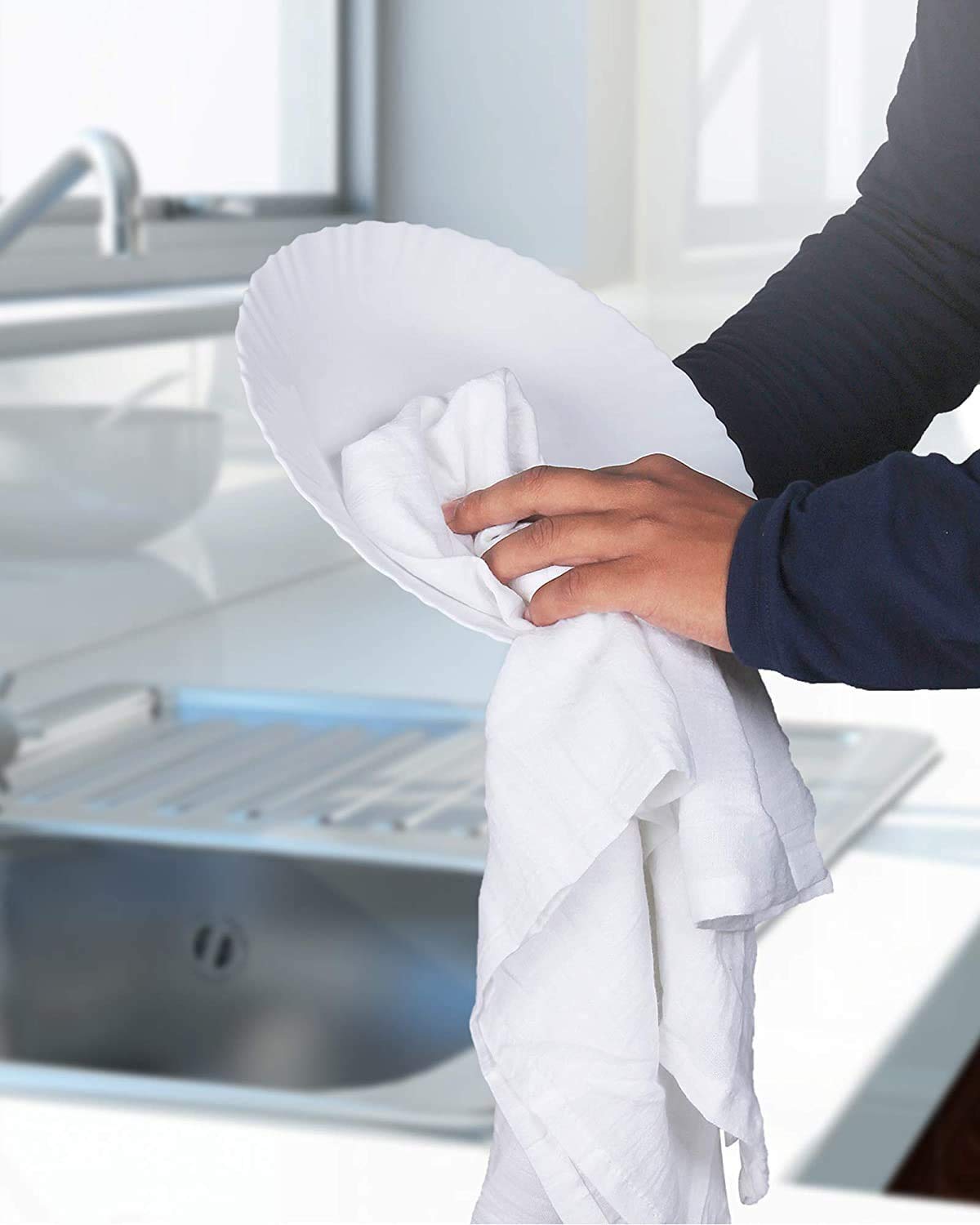 Simpli-Magic Flour Sack Towel ideal for embroidery and crafts.
