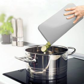 Simply Genius cutting mats dishwasher safe for quick cleanup after meal prep.