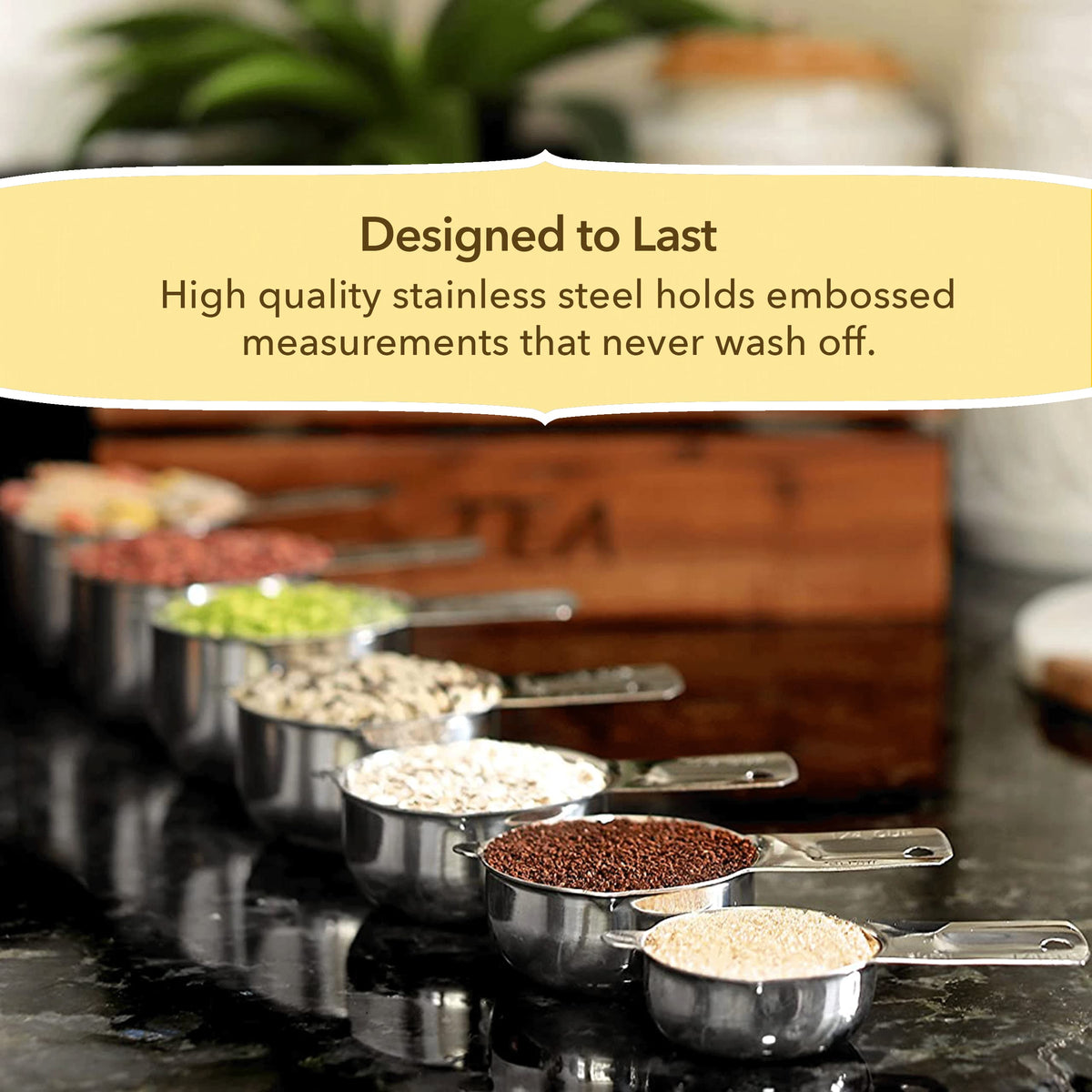 Simply Gourmet one-cup measuring cup in polished steel for accurate liquid portions.