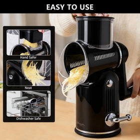 SLEEKDR built-in food pusher guiding food into the chamber