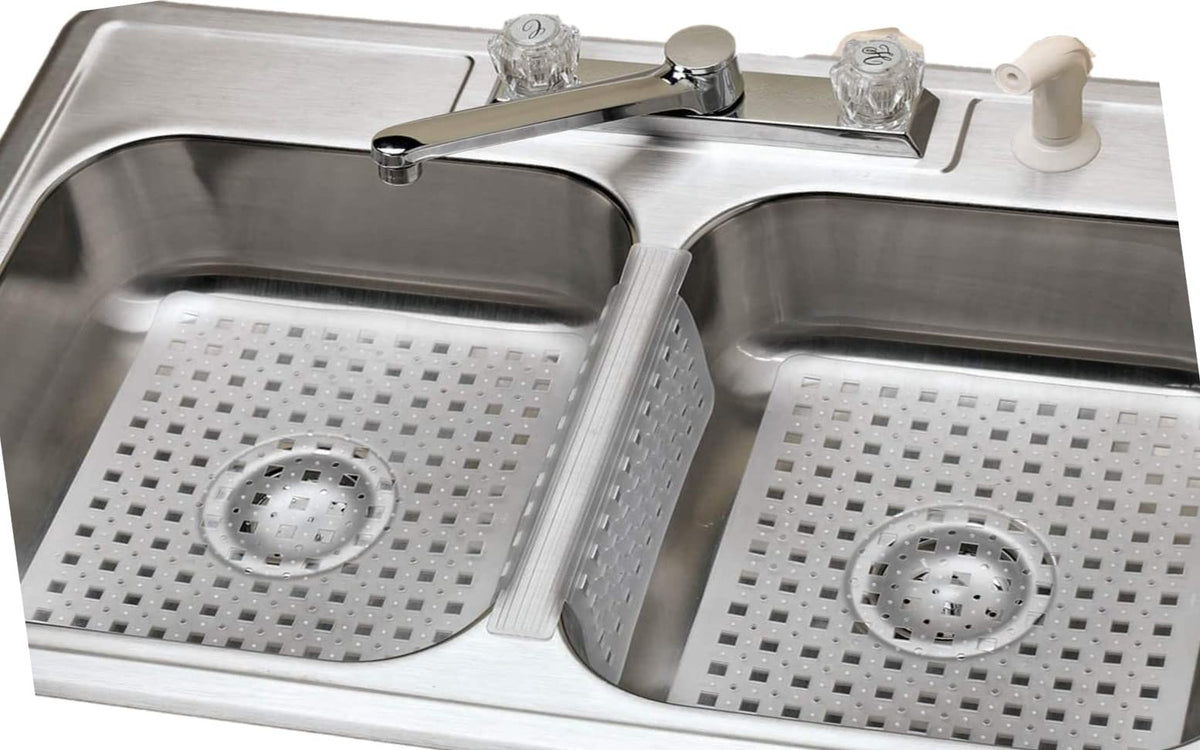 Smart Cook clear sink mats protect surfaces while drying dishes.