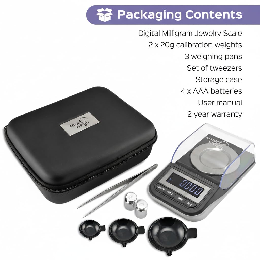 Smart Weigh scale in use for jewelry weighing with PCS mode.