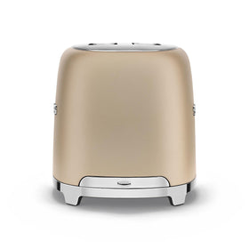 Smeg TSF01CHMUS removable crumb tray eases cleaning after busy mornings.