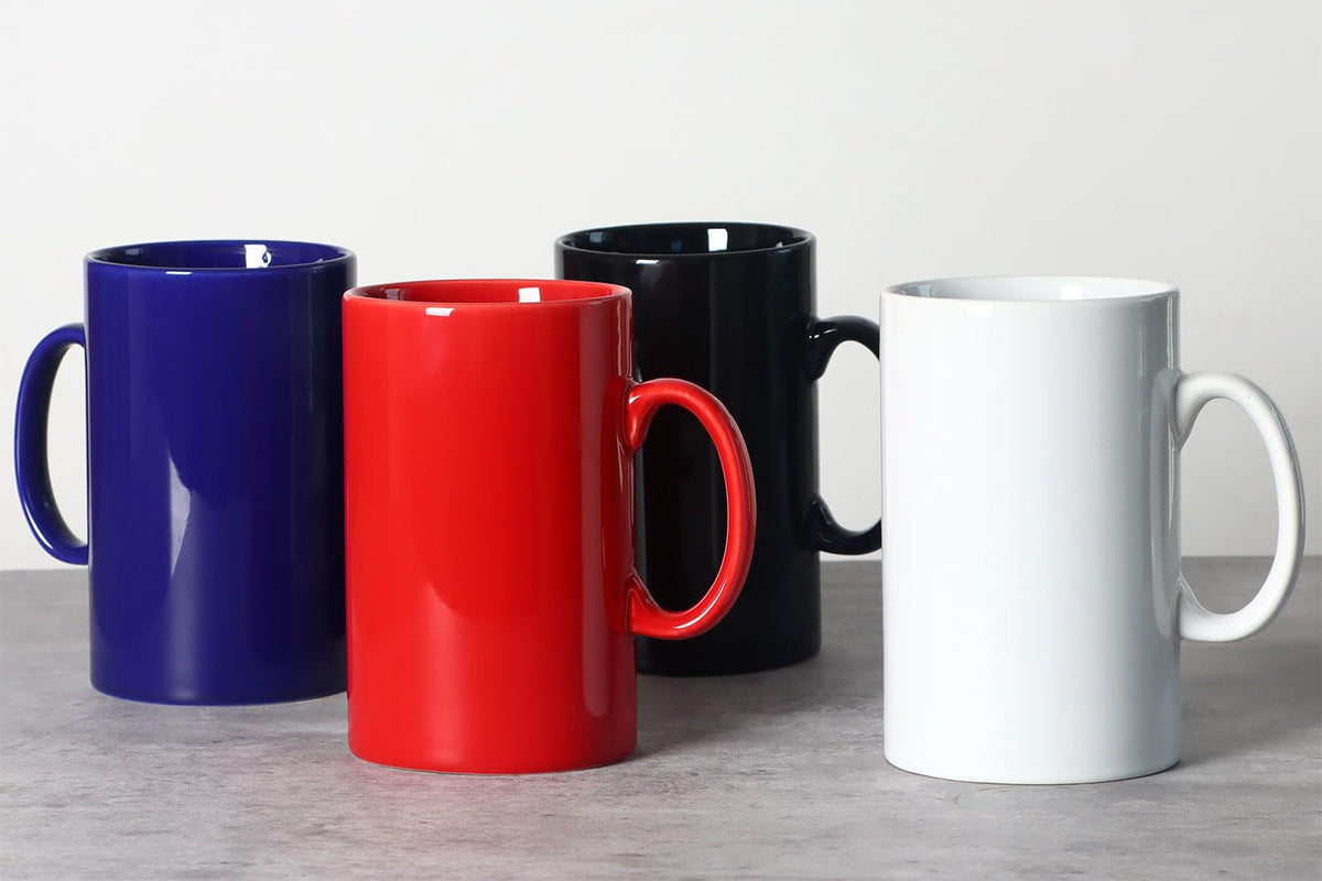 Smilatte large mug with a sturdy base for daily home use.