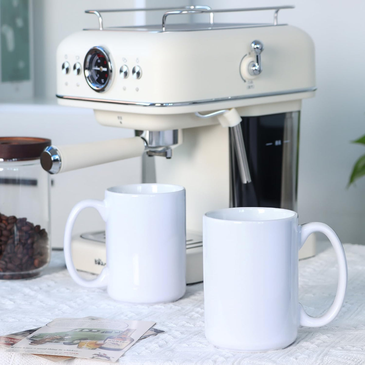 Smilatte gift-ready mug set, ideal for family and friends.