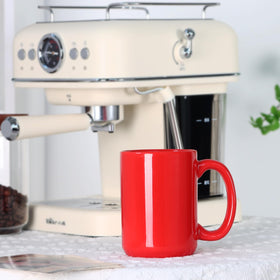 Smilatte mug shows microwave and dishwasher safe convenience.