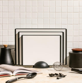 Smirly beveled edges aid lifting and handling with confidence