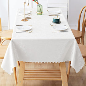 Smiry kitchen-dining tablecloth suitable for indoor and outdoor use.
