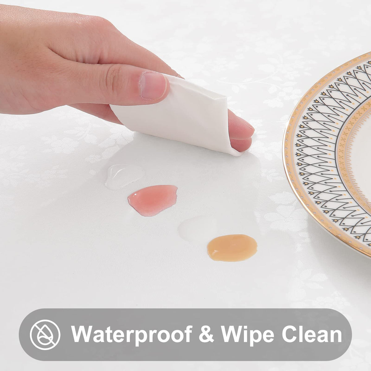 Smiry wipeable tablecloth offers easy cleanup during family gatherings.