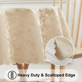 Smiry wipeable tablecloth ready for quick cleanup after meals.