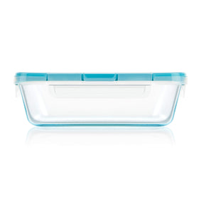 Snapware airtight leak-proof lid close-up showing a secure seal for meal prep.