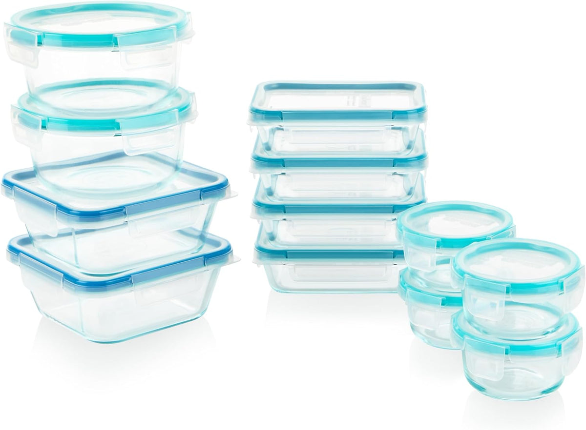 Snapware Glass Total Solutions 4-cup square container with airtight lid for meal prep