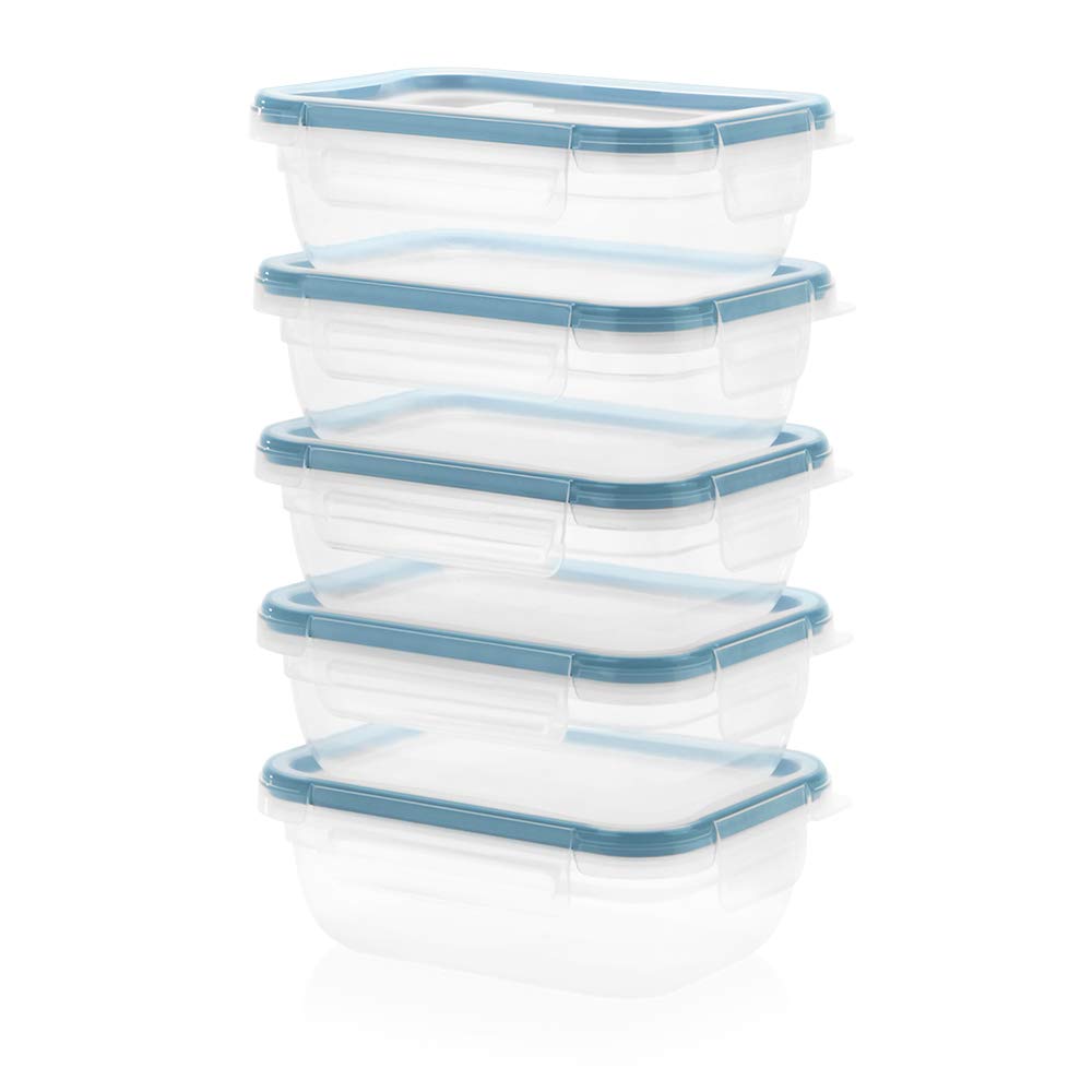 Snapware Total Solution 3-cup rectangular container for easy meal prep.