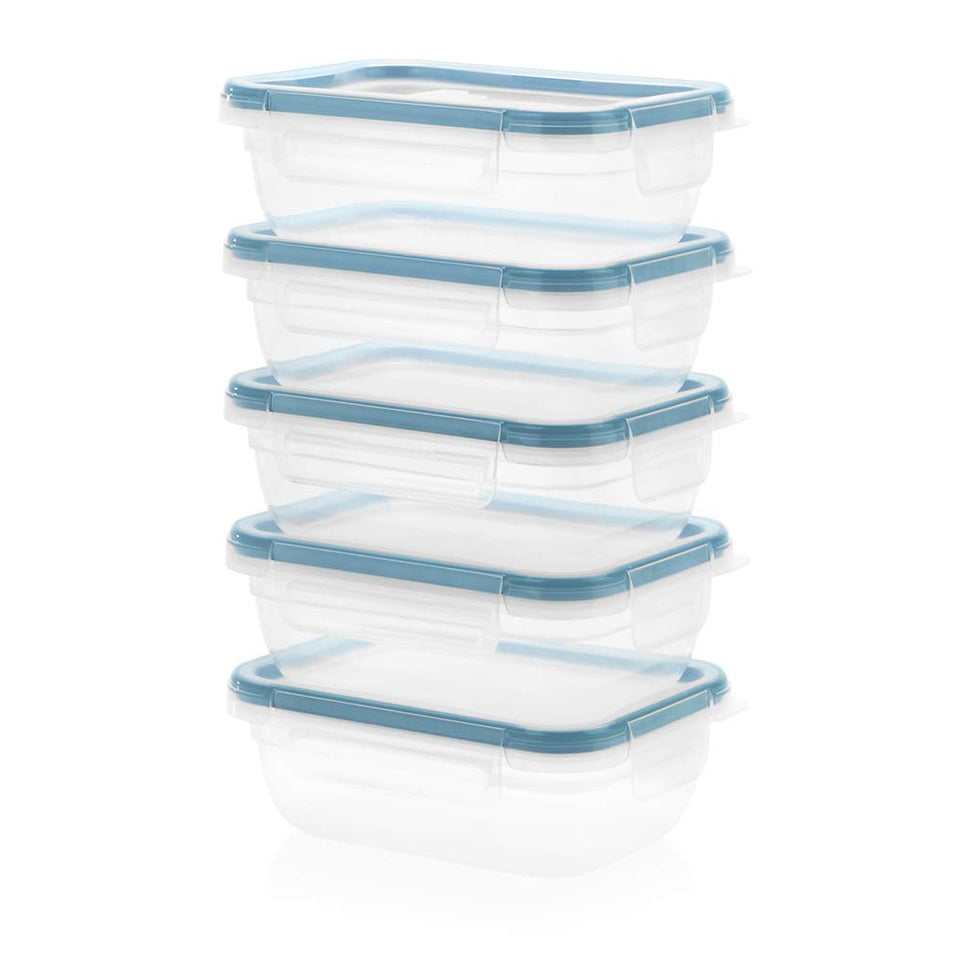 Snapware Total Solution 3-cup rectangular container for easy meal prep.