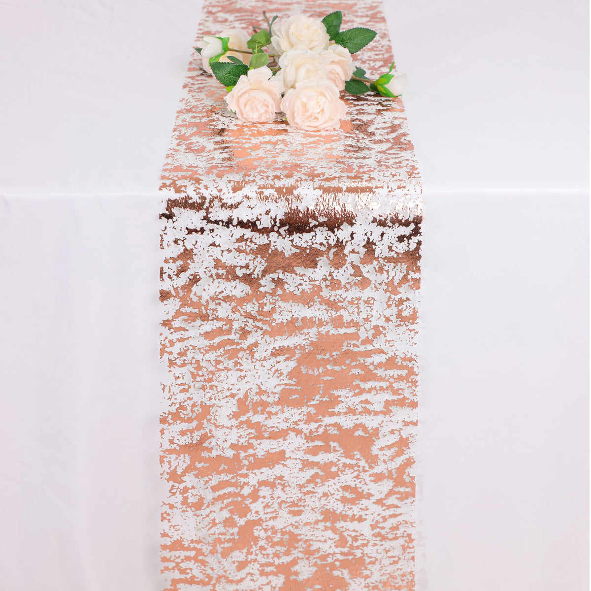 Snowkingdom rose gold runner features durable netting for everyday use