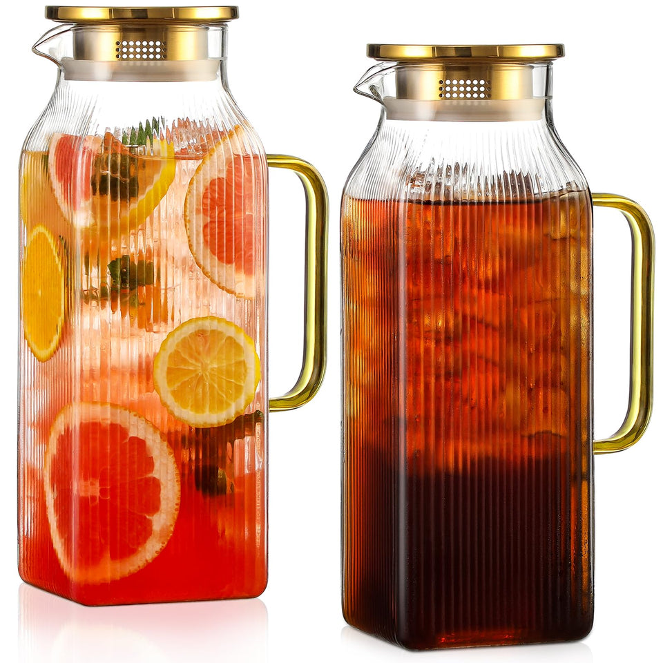 Snuvid 2L square glass pitcher with striped design for space-saving fridge storage and style.