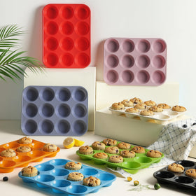 Socisen gift-ready baking pan ideal for housewarmings or weddings.